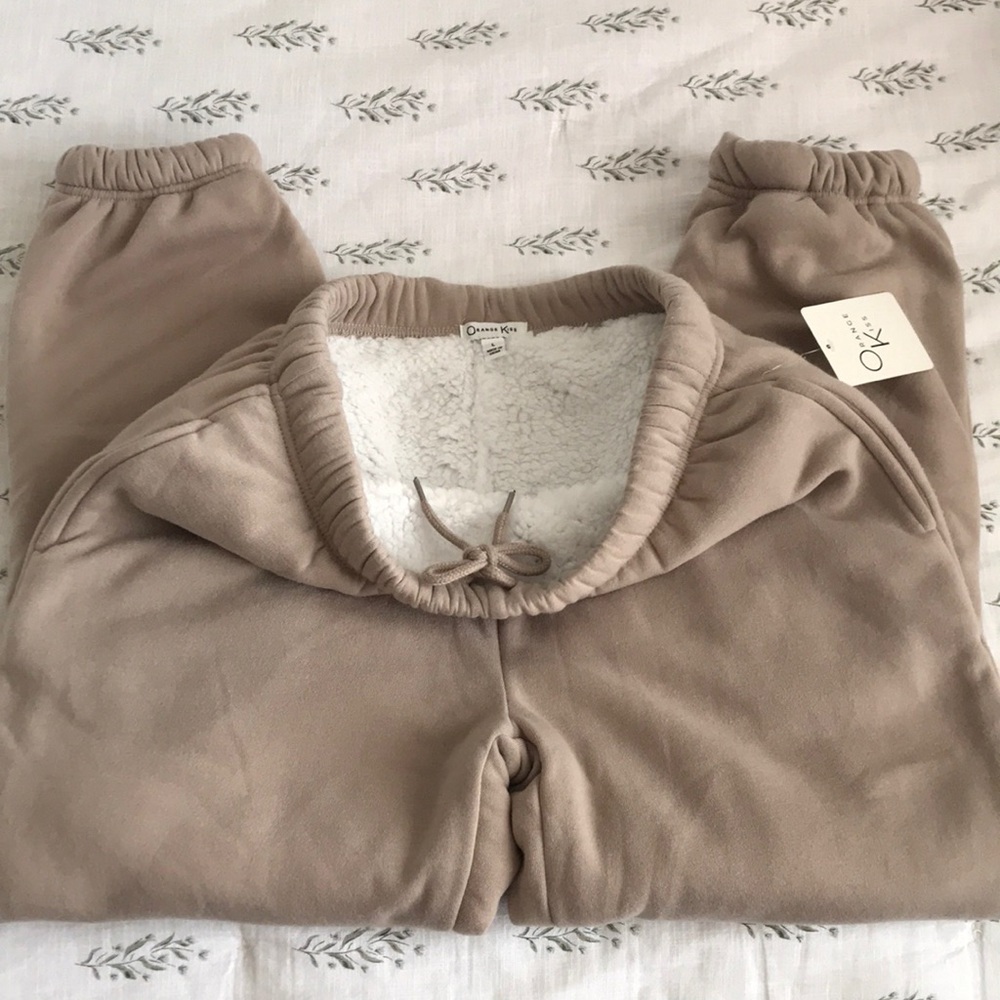 Cozy Sherpa Pants with Pockets